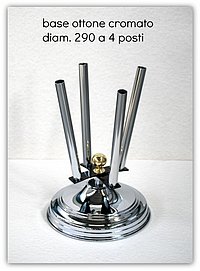art.132-4 Base diam.290 ottone cromato a 4 posti per aste diam. 22 mm.jpg